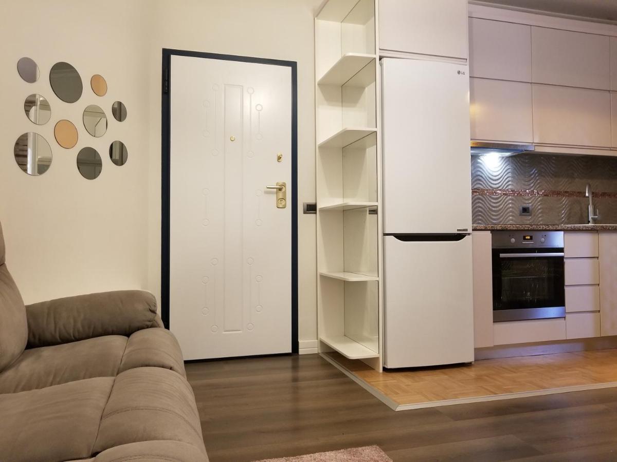 Oro Apartments تيرانا المظهر الخارجي الصورة