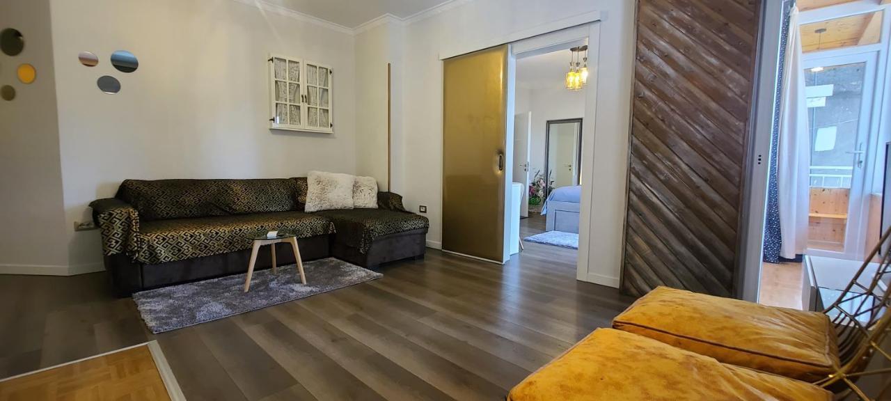 Oro Apartments تيرانا المظهر الخارجي الصورة